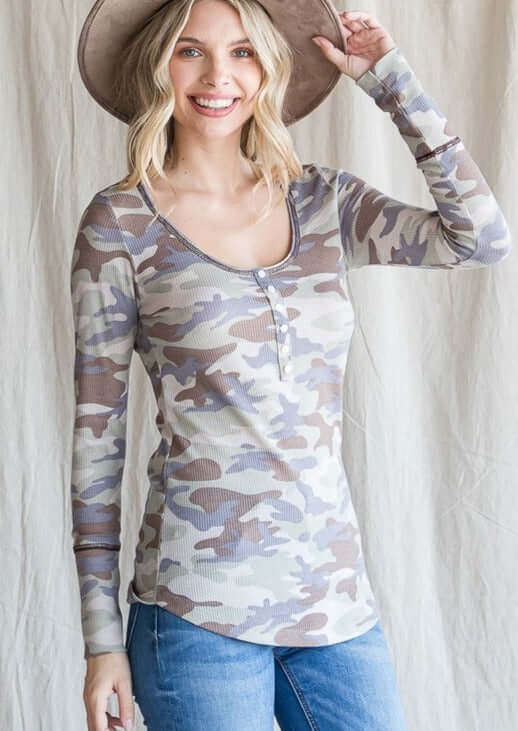 Fitted Fall Base Layer Camo Tee