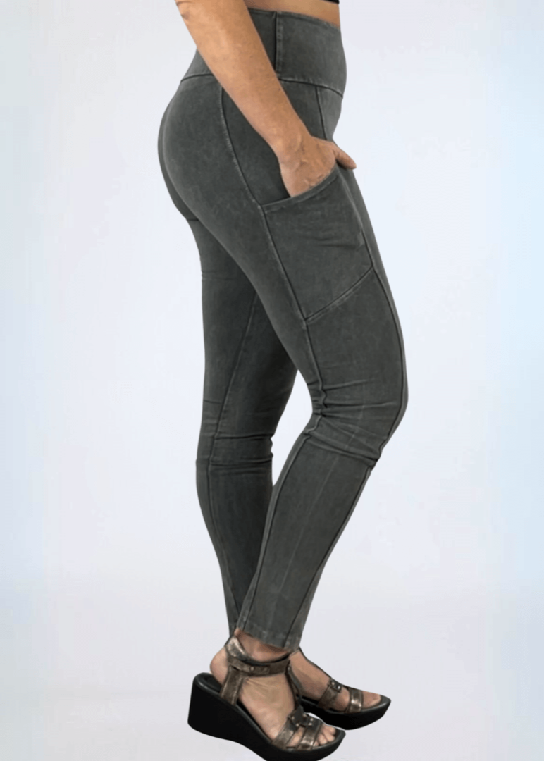 A Perfect Fit Pocket Leggings