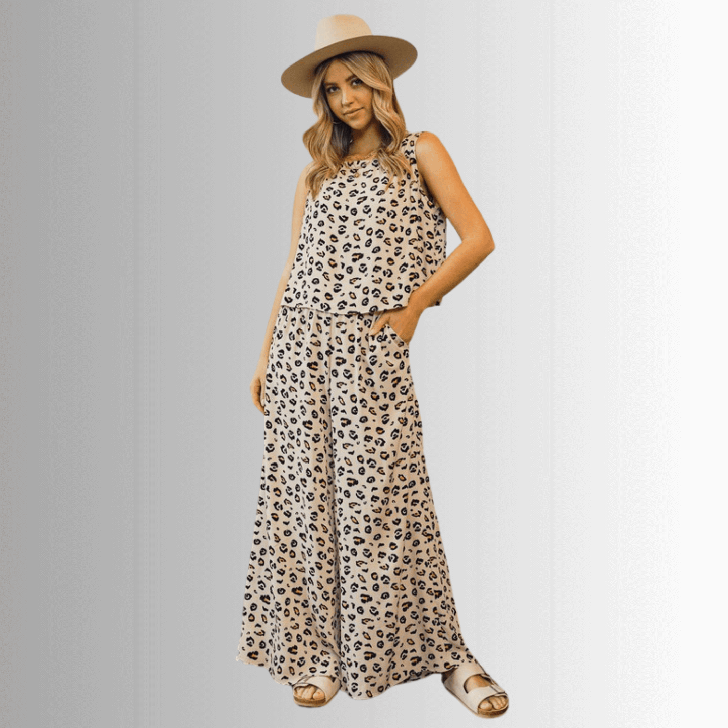 Super Cute Animal Print Casual Pants Set