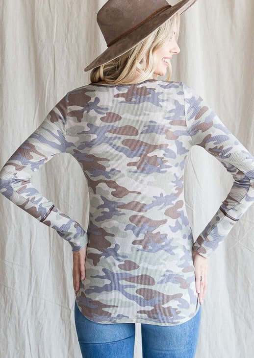 Fitted Fall Base Layer Camo Tee