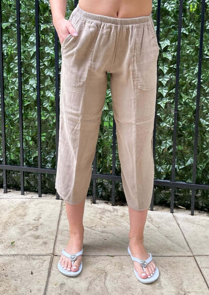 Relaxed Cotton Cropped Pants