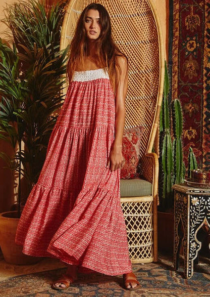 Lace Contrast Tiered Maxi Dress