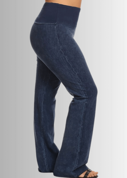 Bootcut Mineral Washed Jeggings in Plus Size