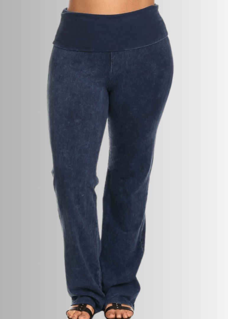Bootcut Mineral Washed Jeggings in Plus Size