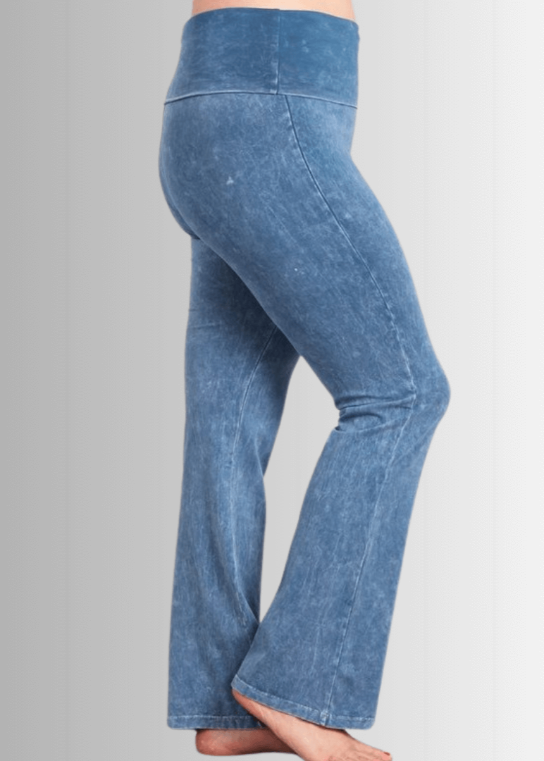 Bootcut Mineral Washed Jeggings in Plus Size