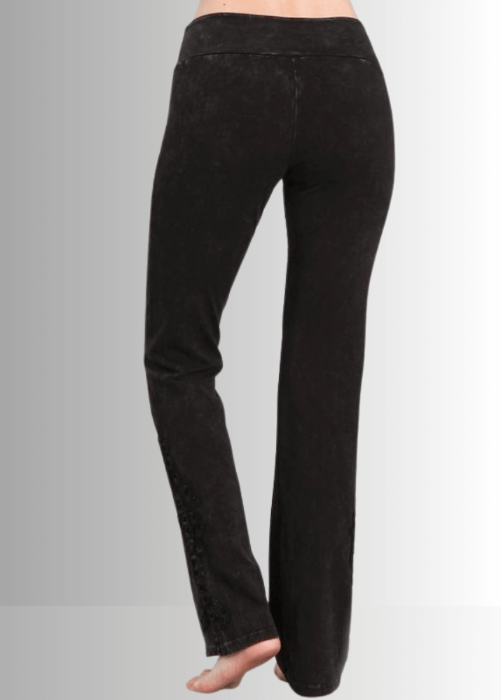 Mineral Washed Bootcut Jeggings Crochet DetaiL