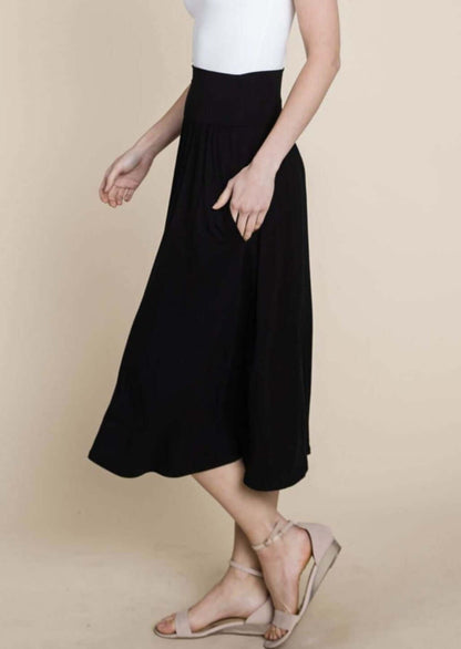 Casual Black Midi Skirt Made in USA