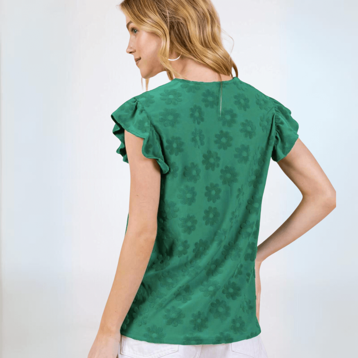 Adorable Daisies Textured Top Made in USA