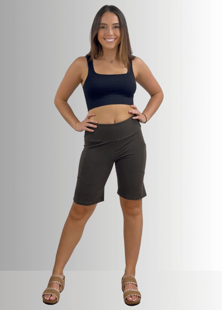 Perfect Fit Hybrid Cotton Shorts in Taupe