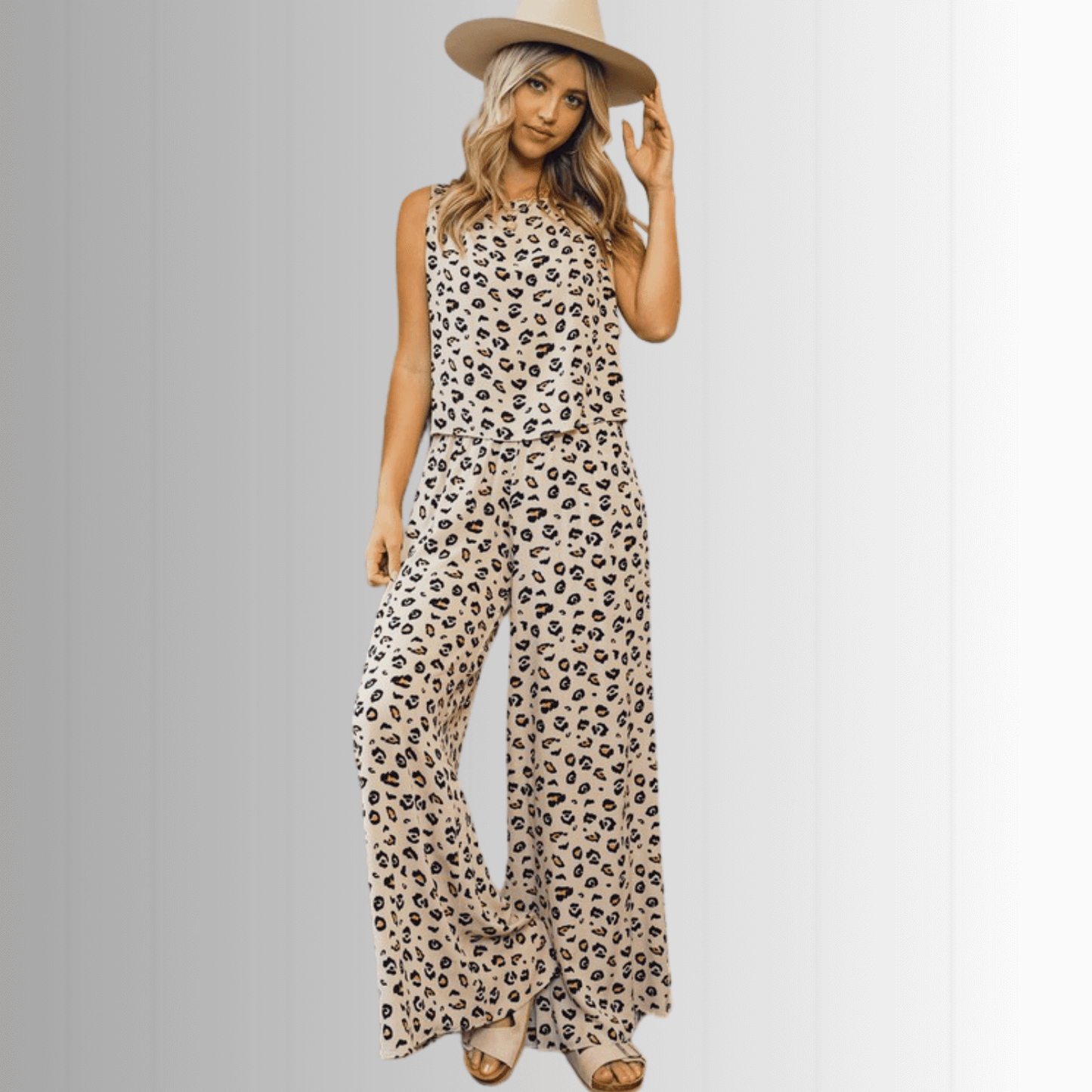 Super Cute Animal Print Casual Pants Set