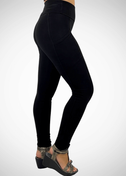 A Perfect Fit Solid Pocket Leggings