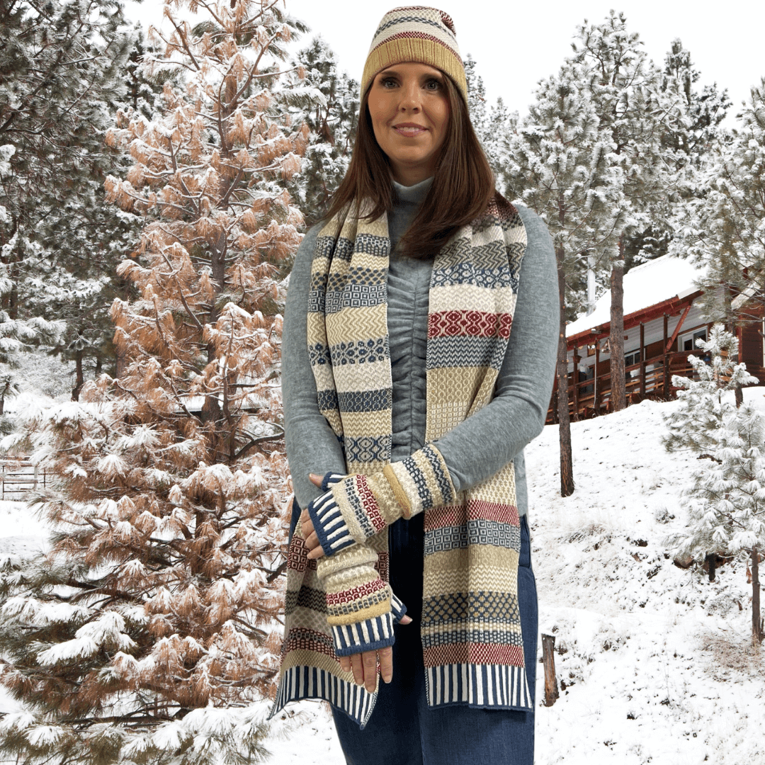 BATEAU MOUCHE Knitted Fingerless Gloves By Solmate Made in USA