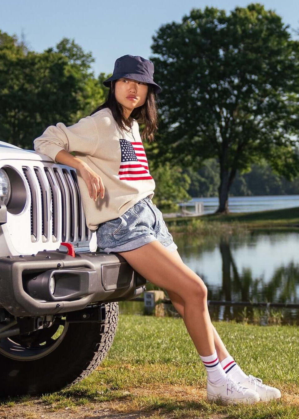 Unisex American Flag Knit Crew